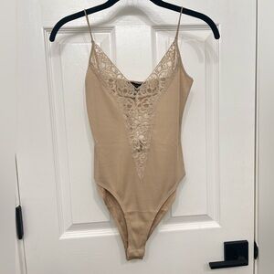 NWT Forever 21 Sand Tan Nude Knit Ribbed Lace V Neck Bodysuit - XS